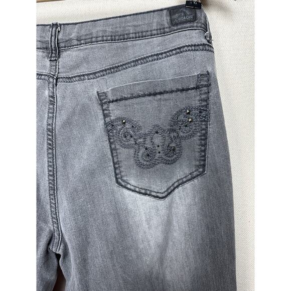 Jordache Bootcut Women’s Gray Wash Stretch Embellished Pocket Jeans Size 16 - Picture 12 of 16